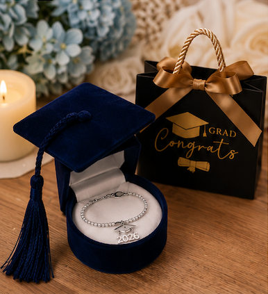 Orgullo de Graduación 2026 | Pulsera Original Plata 925 con Circonitas Ajustable, Dije Plata 925, Caja Aterciopelada de Graduación y Bolsa de Regalo Premium